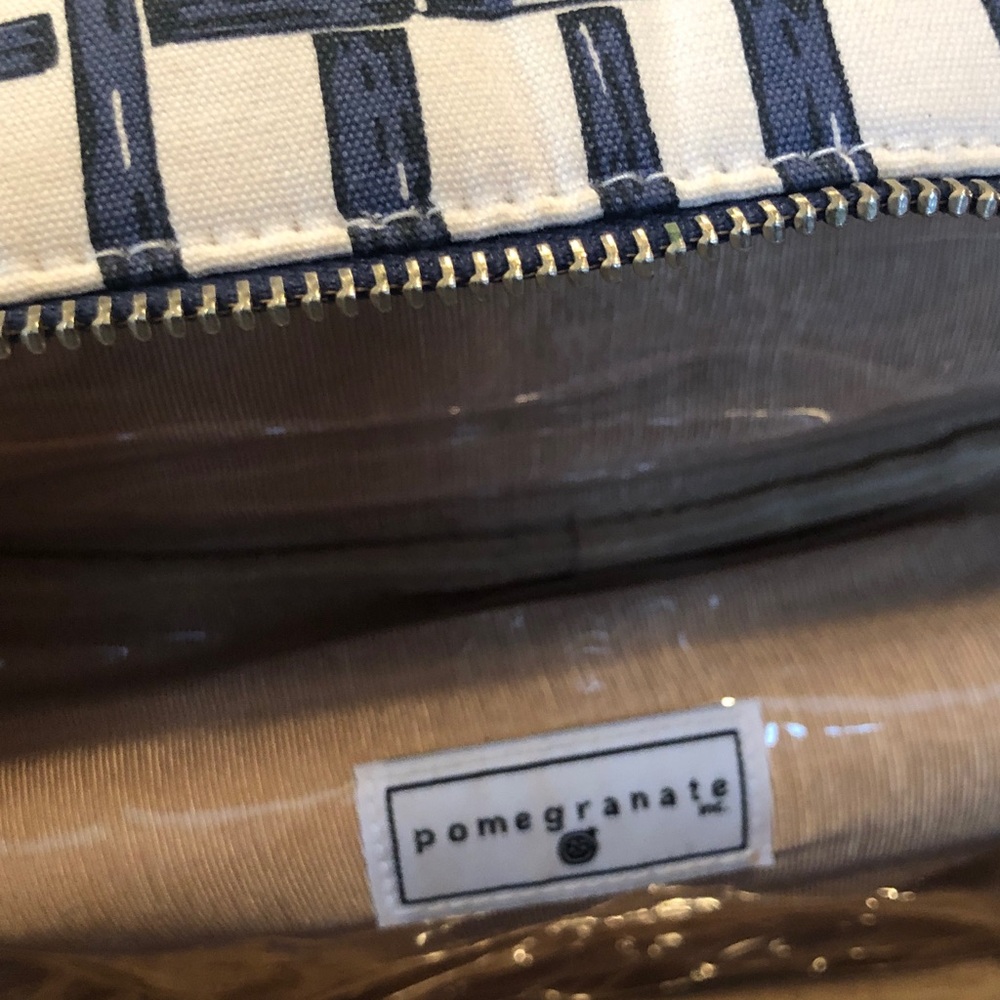 Makeup bag - Picture 5 of 5